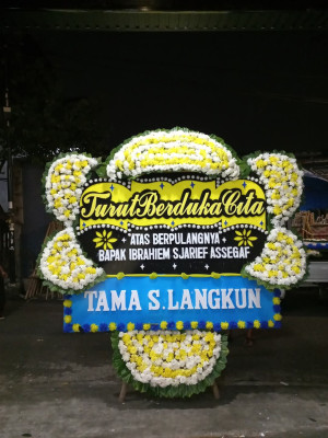 Papan Bunga Duka di 23 Ilir